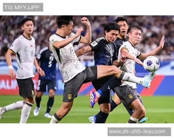 亚足联最新名单揭晓王钰栋遗憾落选蒋圣龙表现突出国足与日韩差距明显